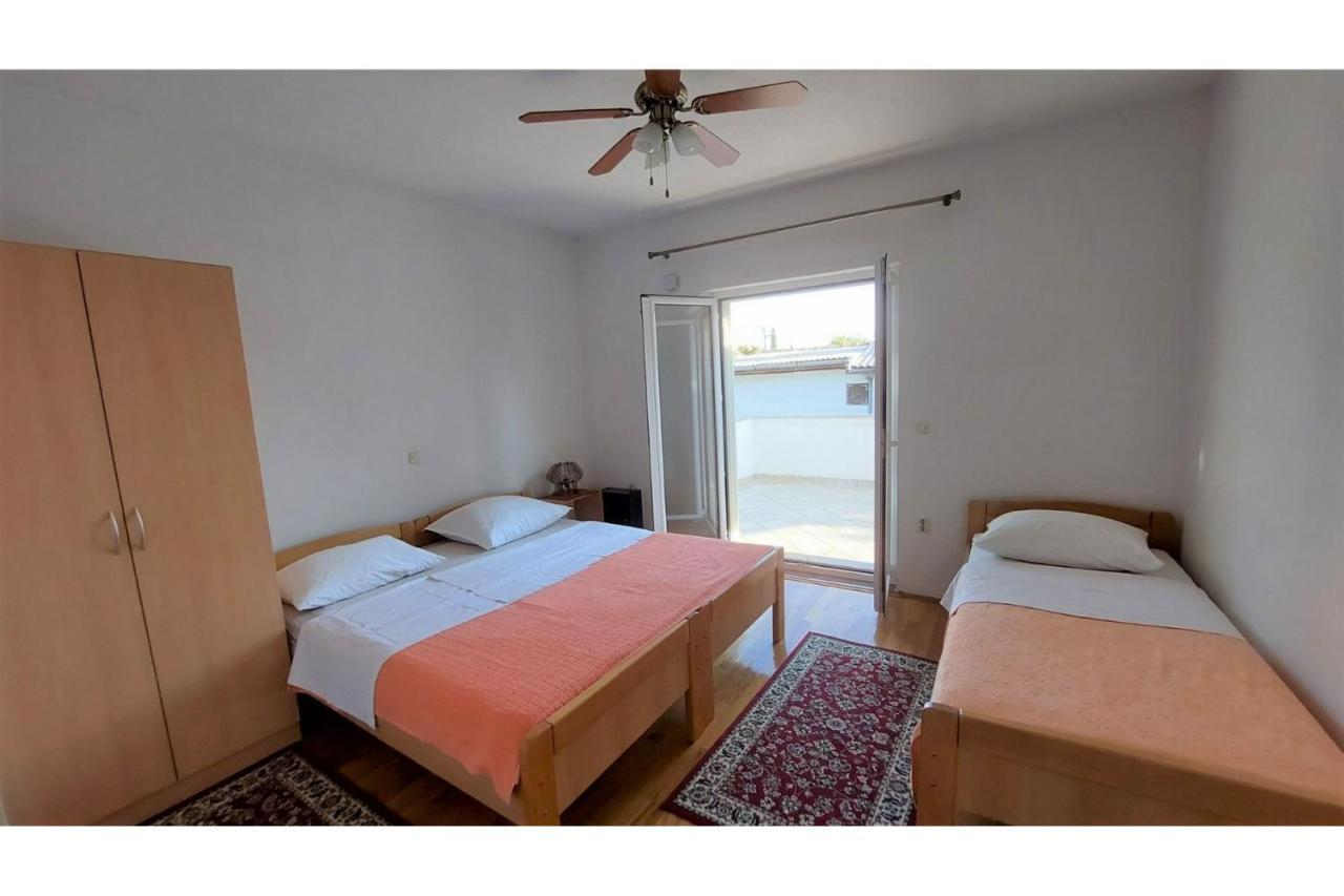 Apartments & Room Masa Starigrad Paklenica Εξωτερικό φωτογραφία